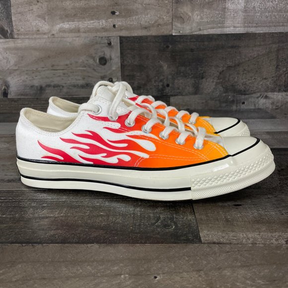 Converse Chuck 70 Low Flames Unisex Sneakers - Picture 2 of 11
